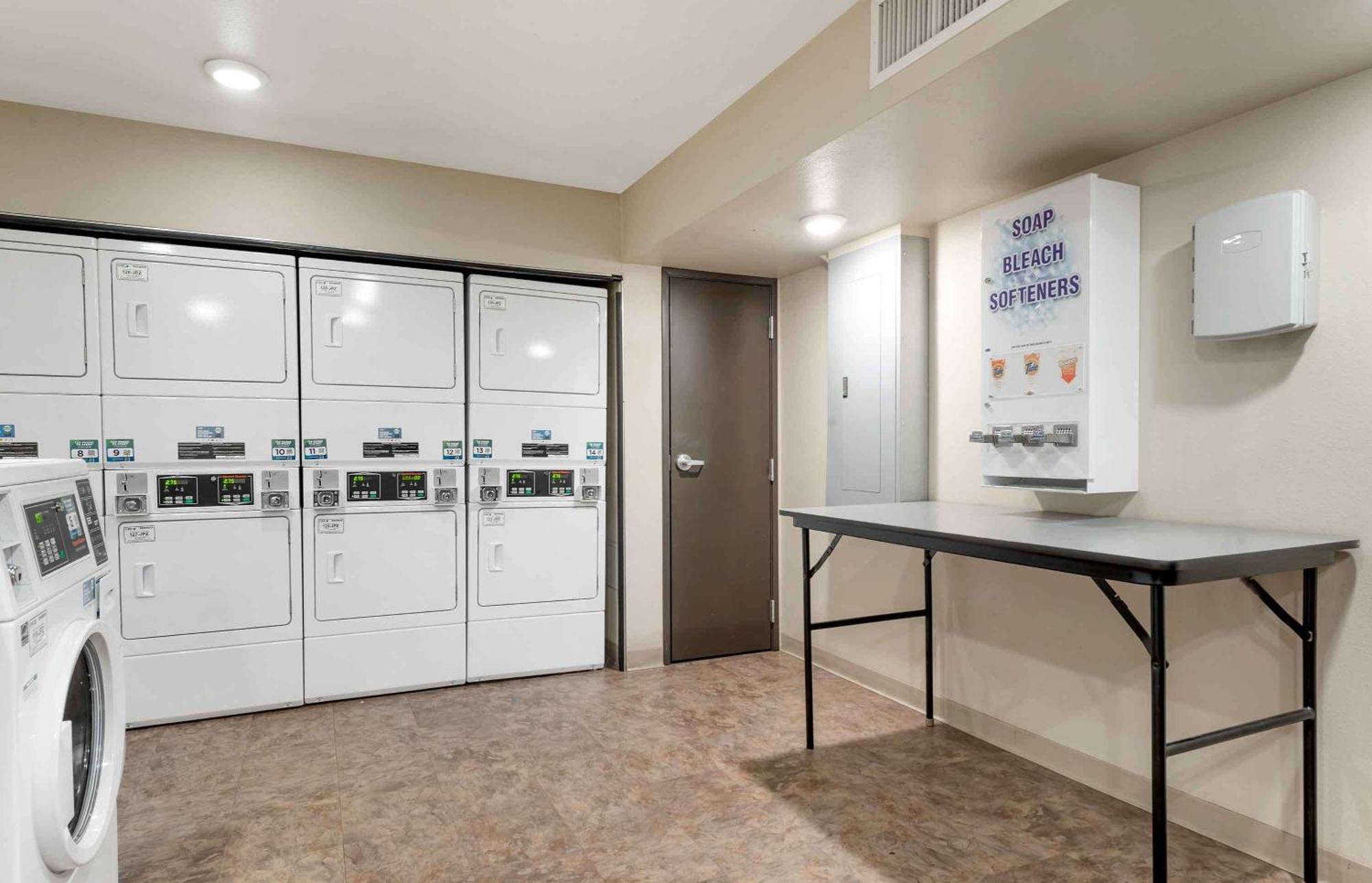 Extended Stay America Select Suites - Колорадо-Спрингс Экстерьер фото