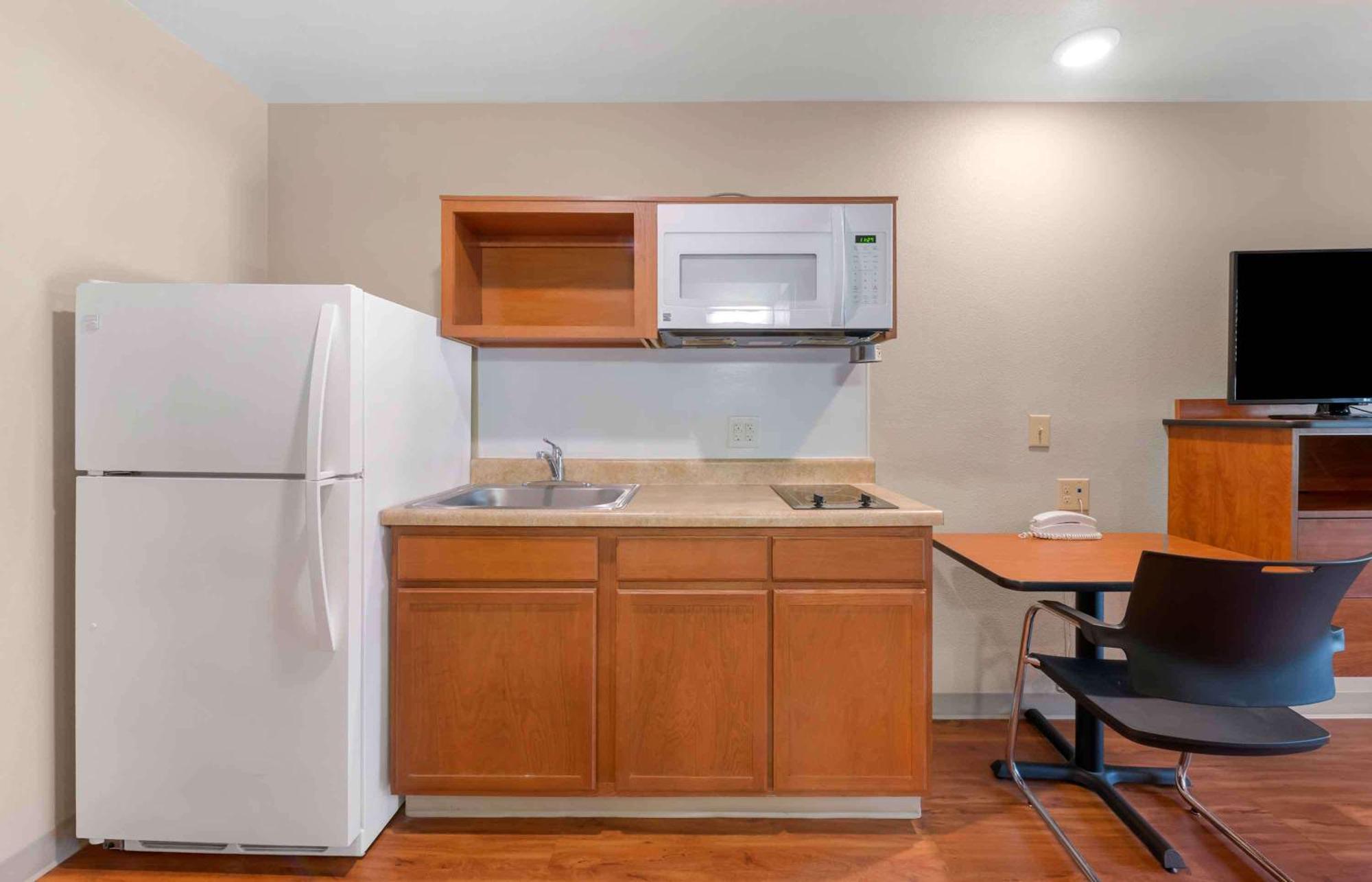 Extended Stay America Select Suites - Колорадо-Спрингс Экстерьер фото