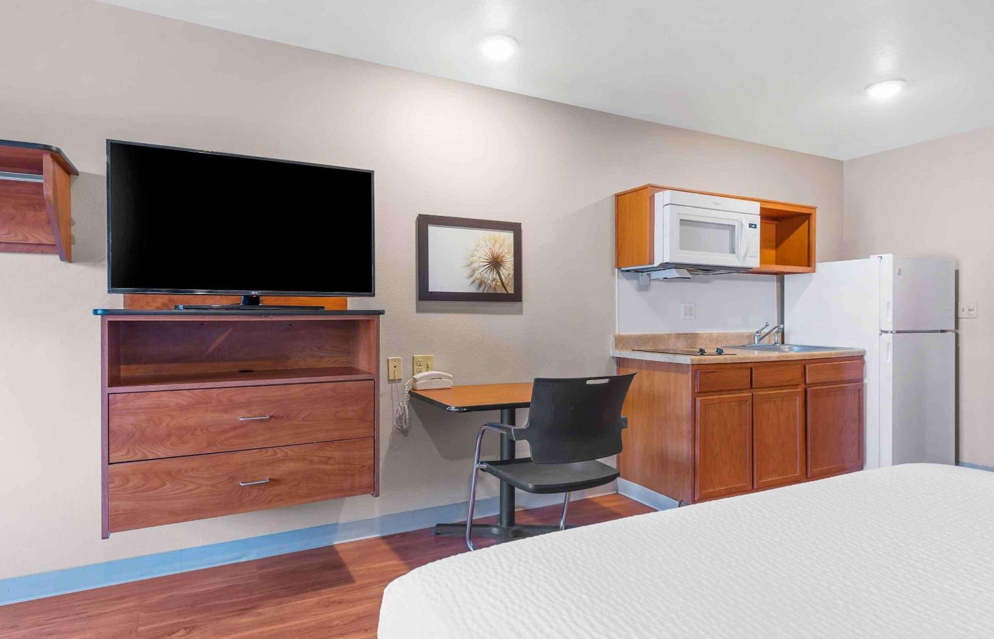 Extended Stay America Select Suites - Колорадо-Спрингс Экстерьер фото