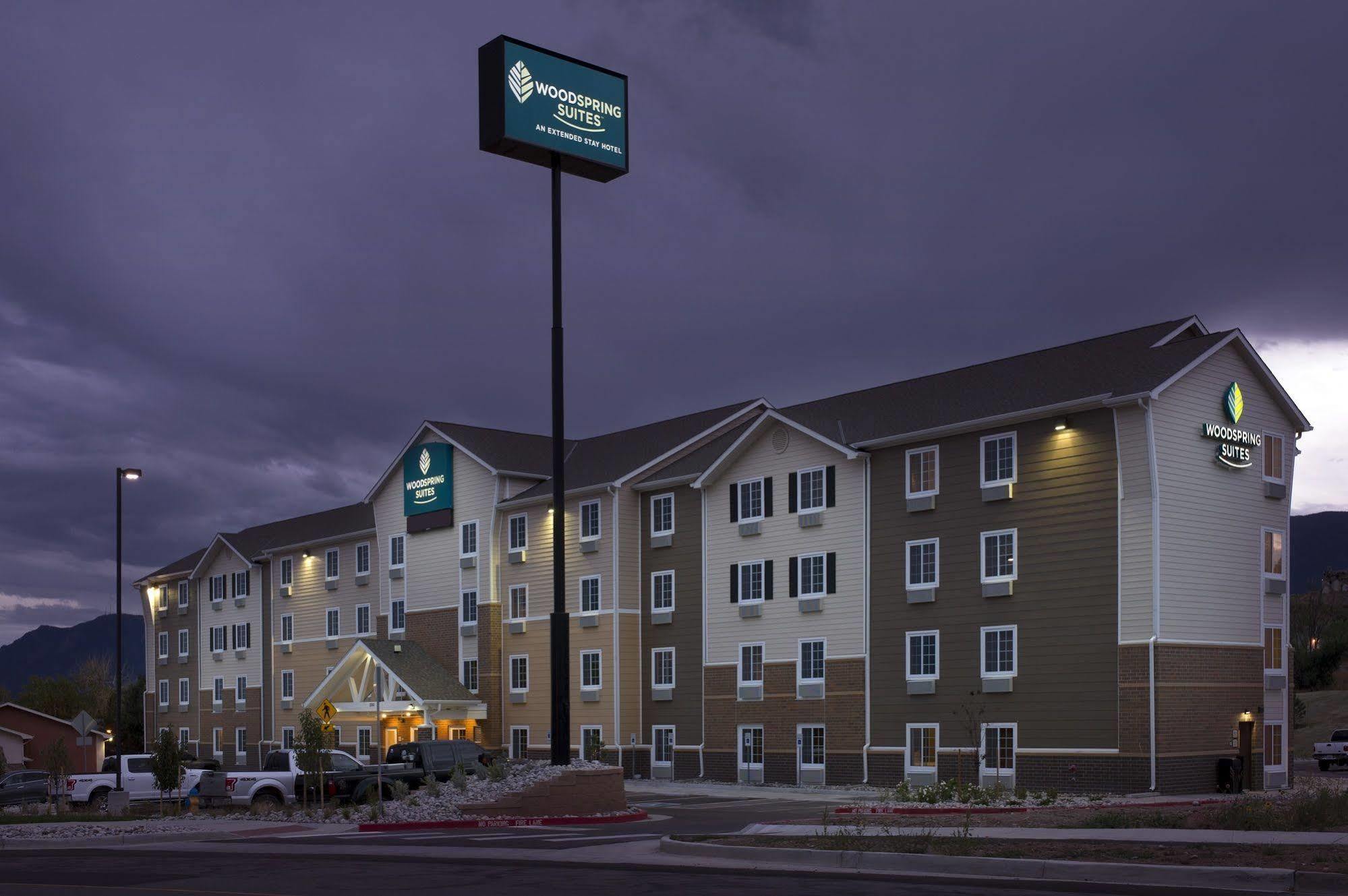 Extended Stay America Select Suites - Колорадо-Спрингс Экстерьер фото